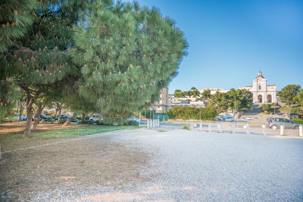Le Scale Sul Porto . Marina Centro Storico. Ac Apartment กาญารี ภายนอก รูปภาพ